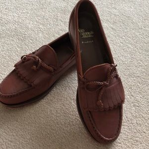 Men’s shoes Allen Edmonds size 11.5 B